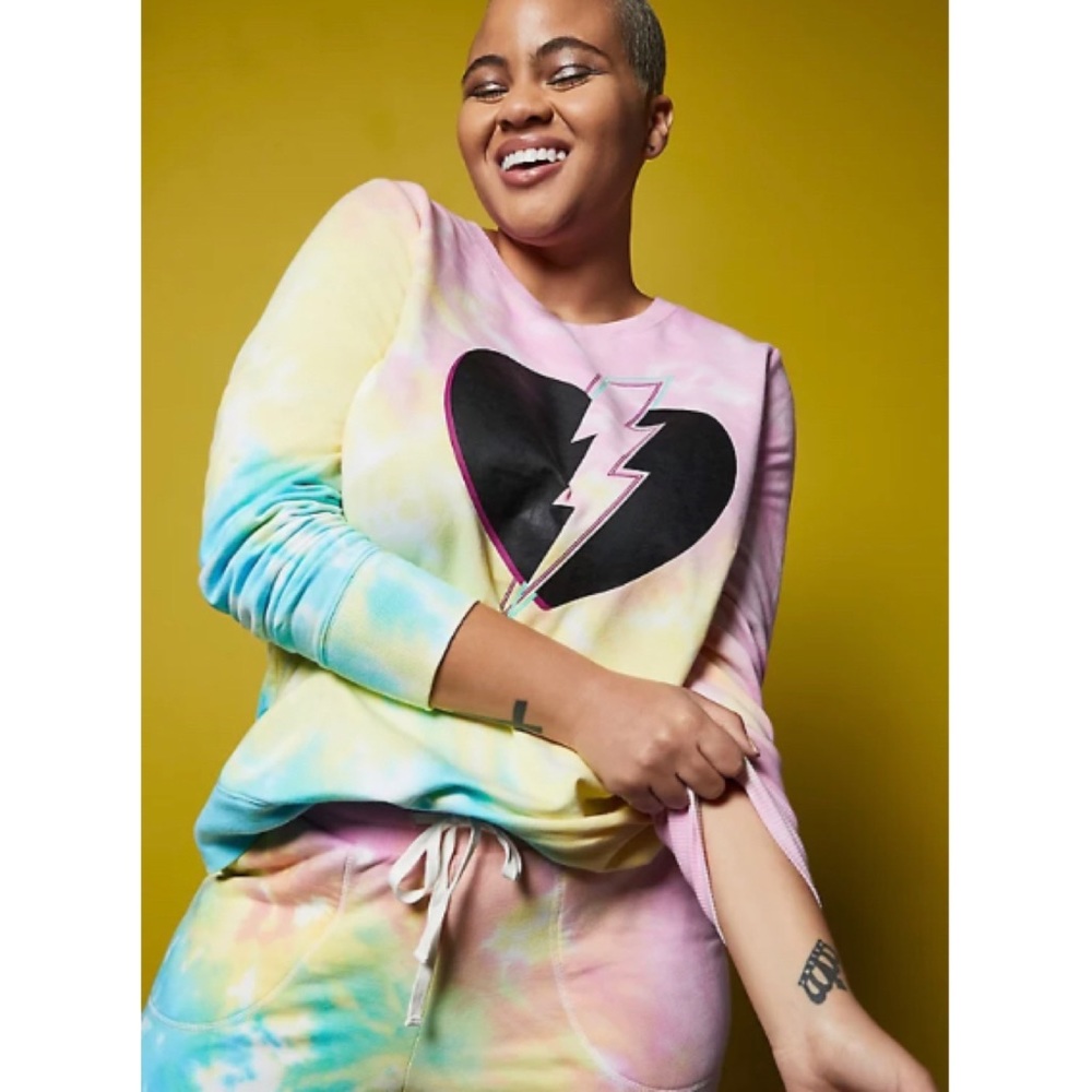 ๐Lovesick Heart Breaker Fleece Tie Dye Sweatshirt 3 3X 22 24 NWT Torrid - Picture 5 of 8